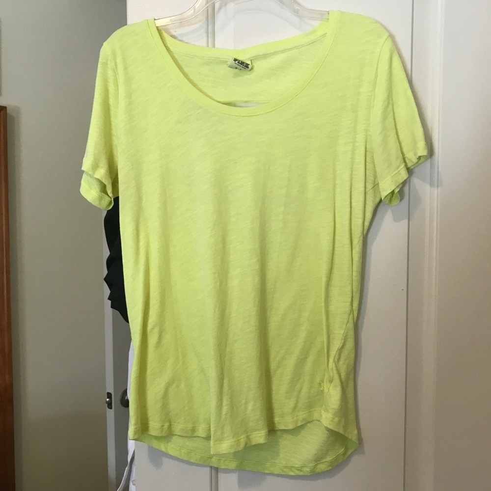 Neon cut out back shirt **AVAILABLE UNTIL 10/1**